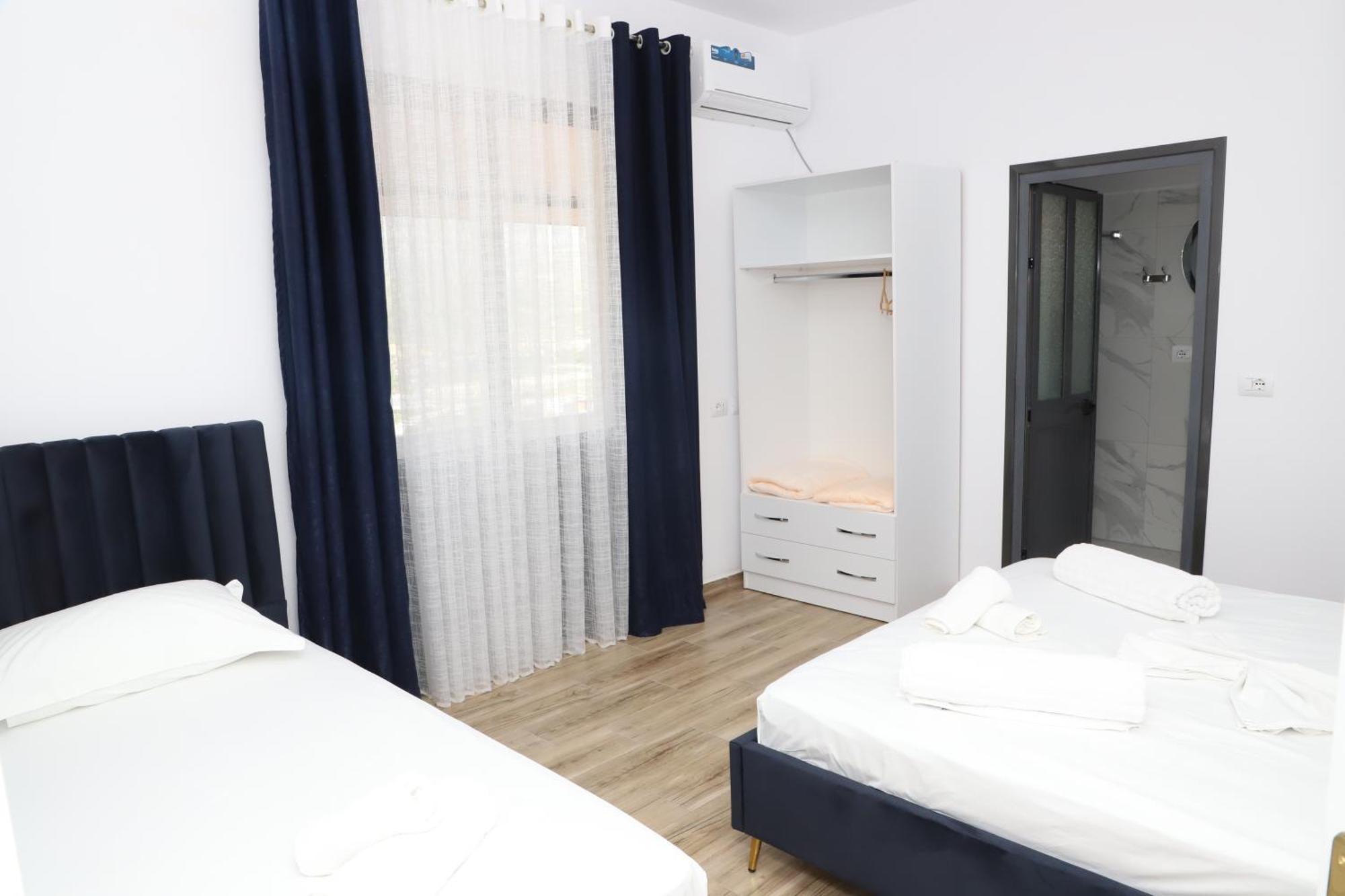 Vila Luen Berat Exterior foto